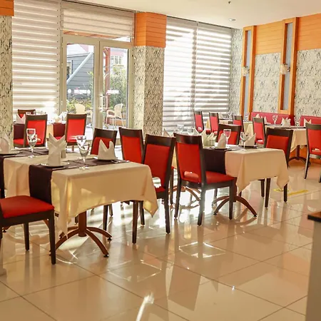 Hotel Kum